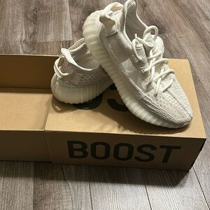 Kids White Yeezy Boost Sneakers